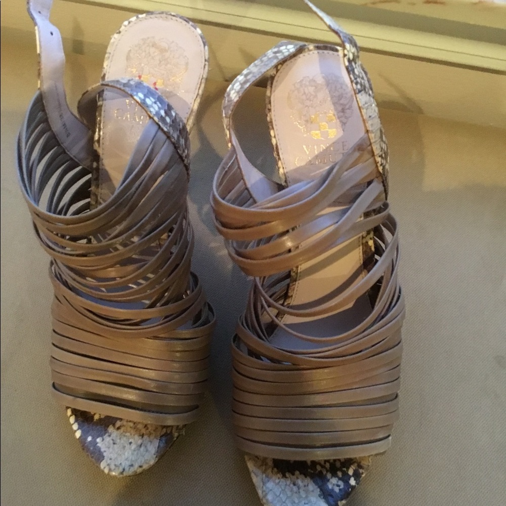 Shose - Picture 8 of 8